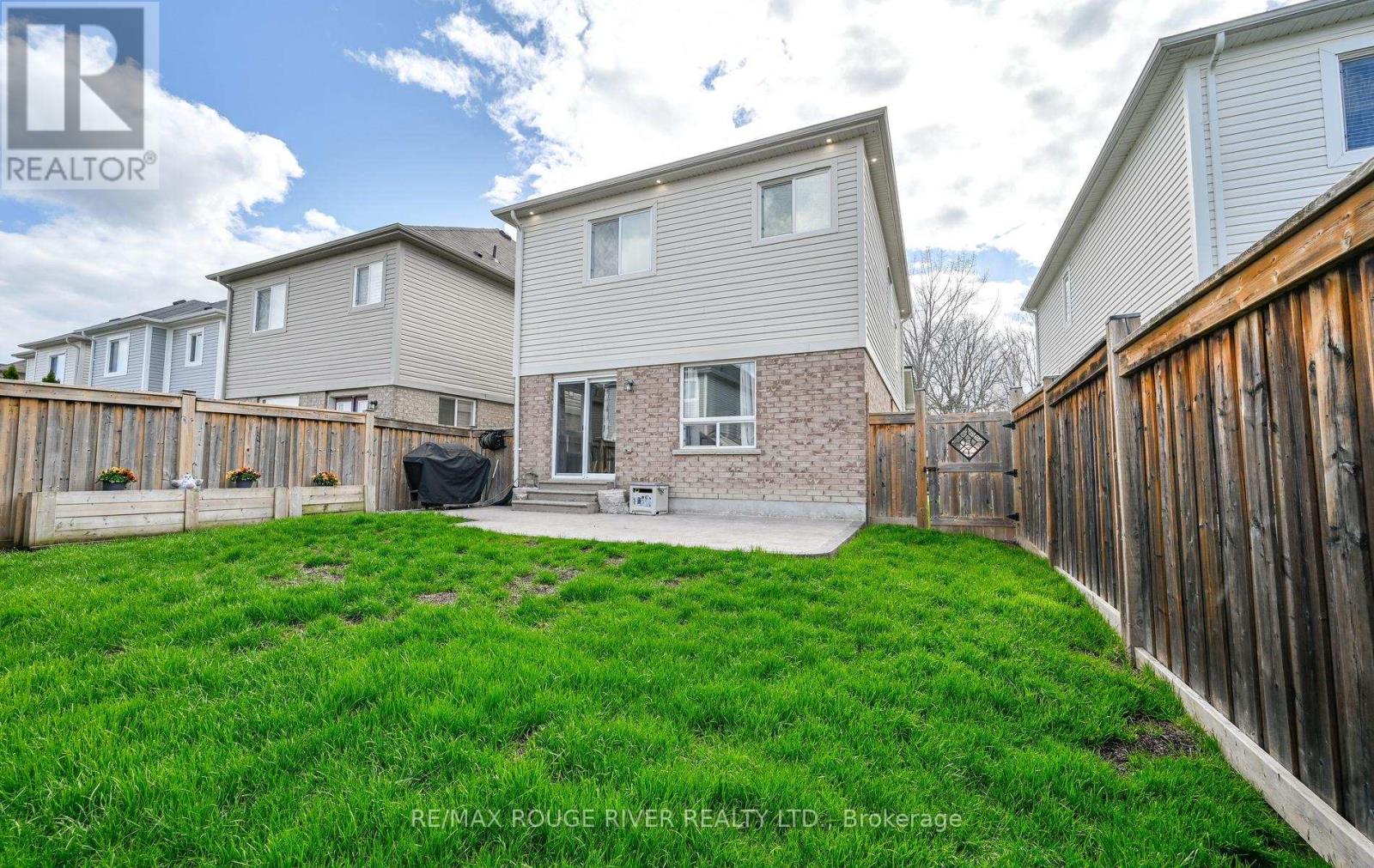 55 Redfern Crescent, Clarington, Ontario  L1C 0K2 - Photo 42 - E13149778