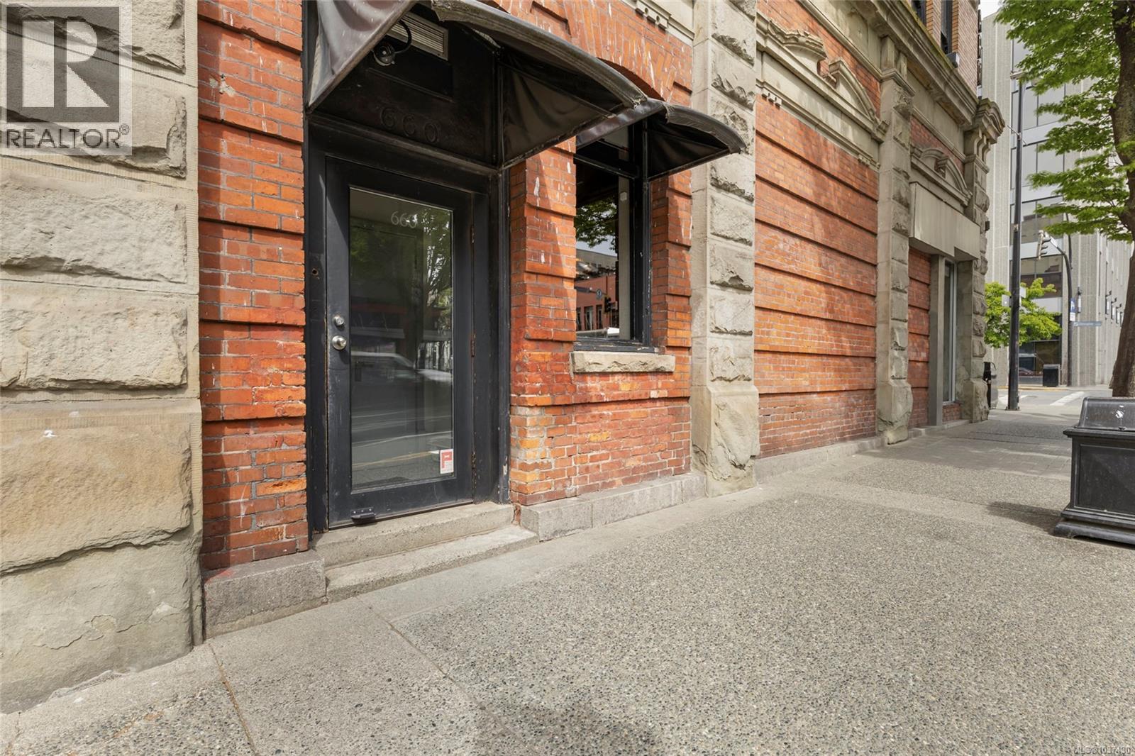 660 Johnson St, Victoria, British Columbia  V8W 2B7 - Photo 3 - 1037430