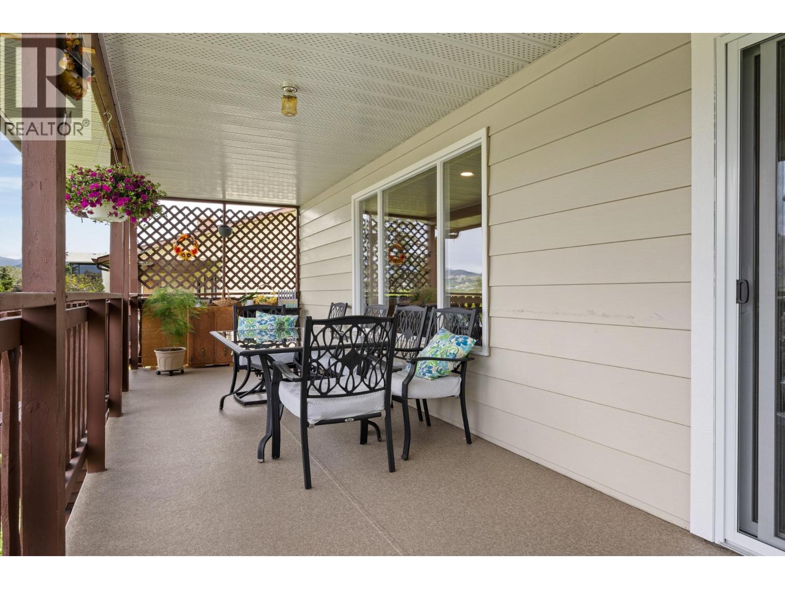 6717 Apollo Road, Vernon, British Columbia  V1H 1J3 - Photo 11 - 10388135