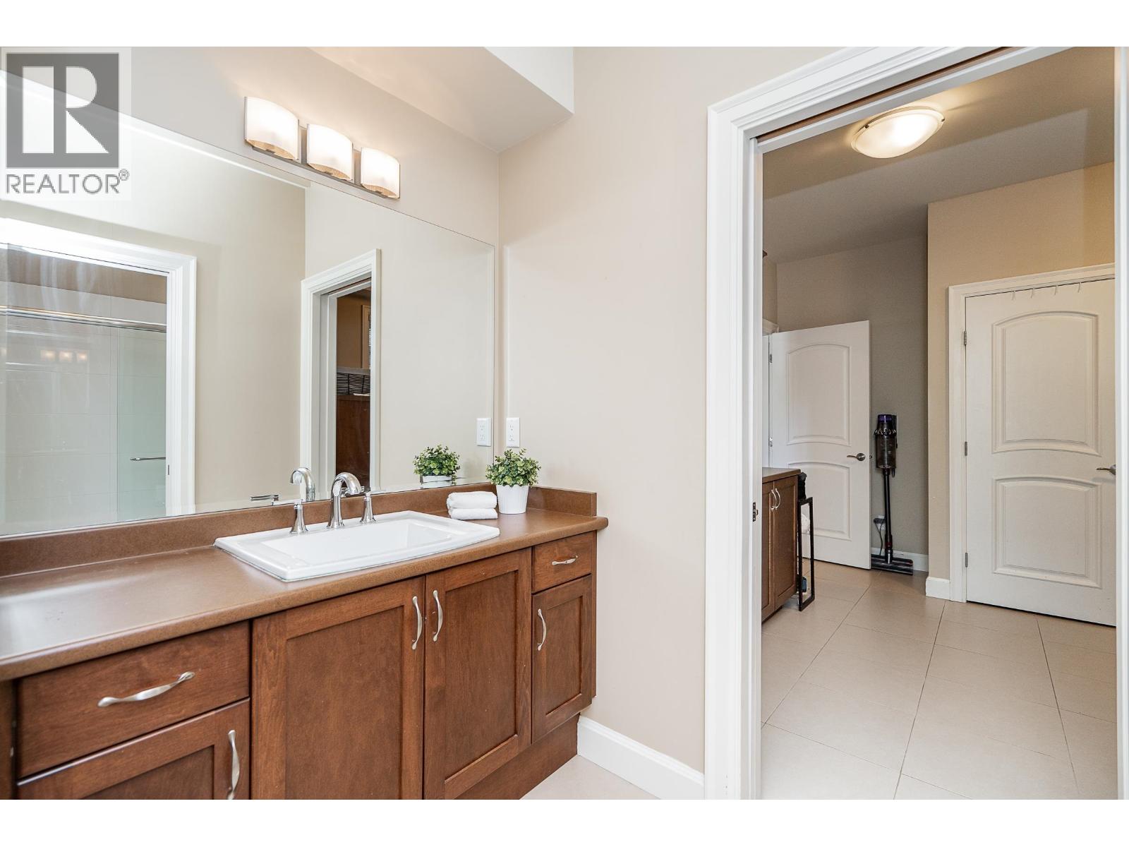 3361 Scotch Pine Avenue, Coquitlam, British Columbia  V3E 0C4 - Photo 14 - R3125532