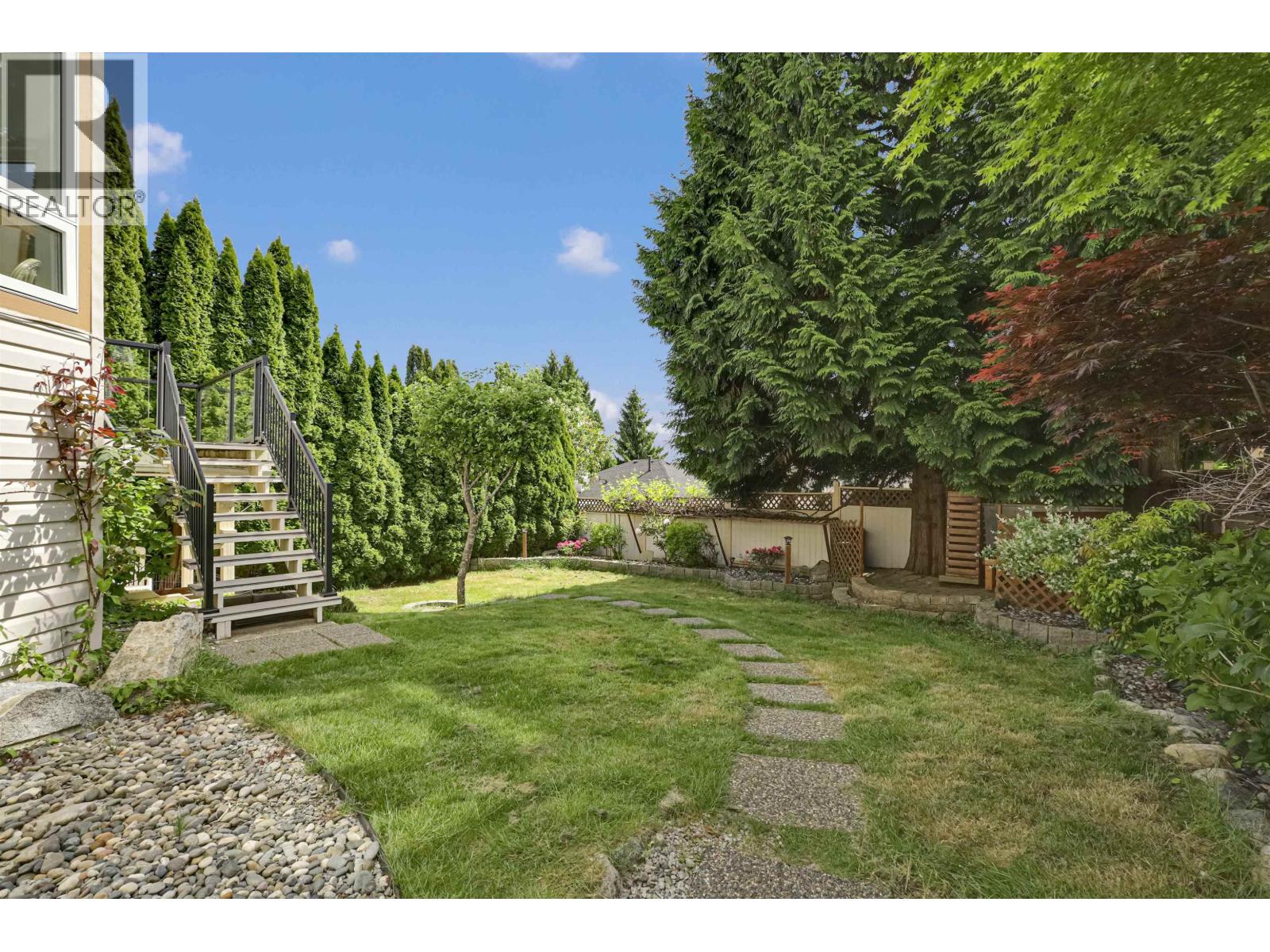 1476 Lansdowne Drive Drive, Coquitlam, British Columbia  V3E 2S8 - Photo 31 - R3125549
