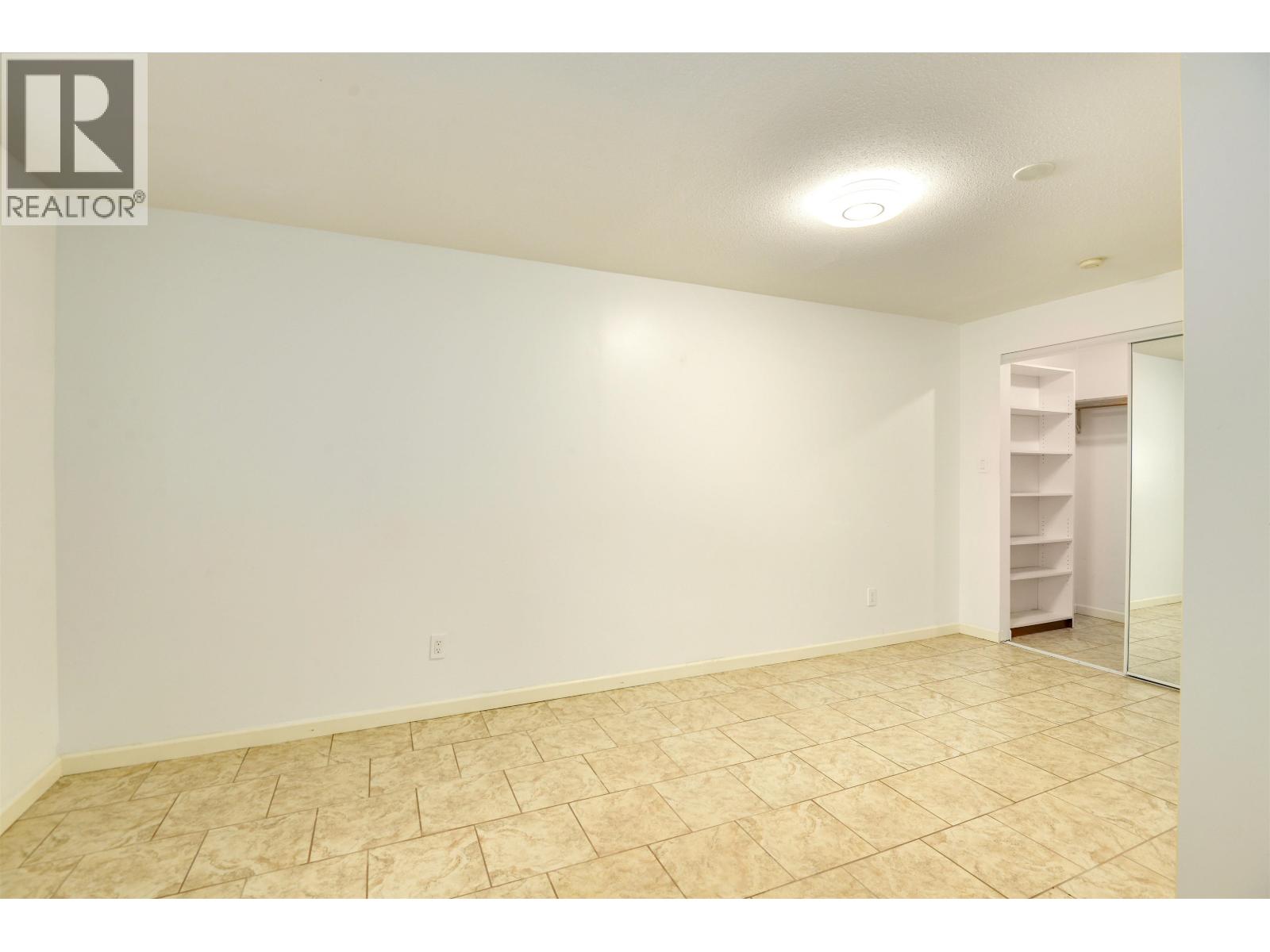 1476 Lansdowne Drive Drive, Coquitlam, British Columbia  V3E 2S8 - Photo 36 - R3125549