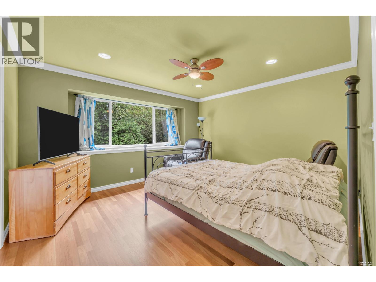 4317 Cliffmont Road, North Vancouver, British Columbia  V7G 1J6 - Photo 16 - R3125558