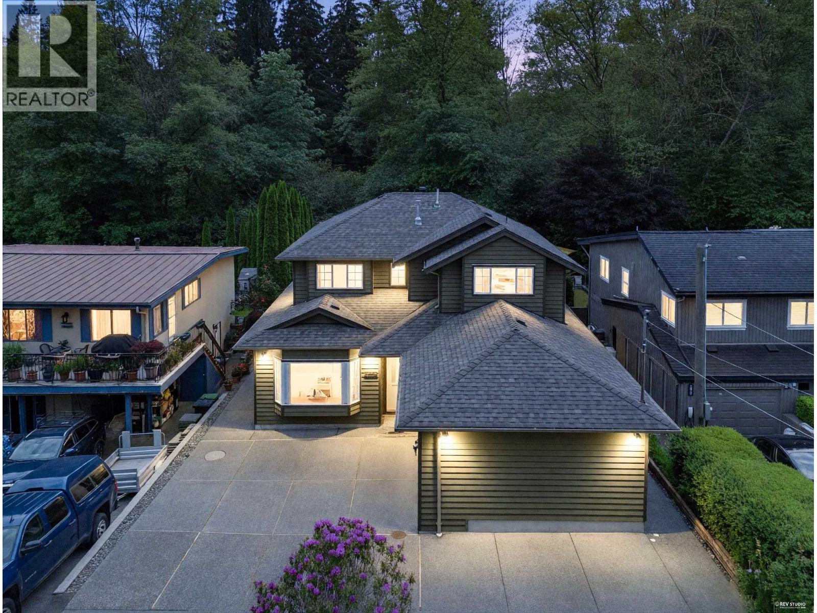 4317 Cliffmont Road, North Vancouver, British Columbia  V7G 1J6 - Photo 33 - R3125558