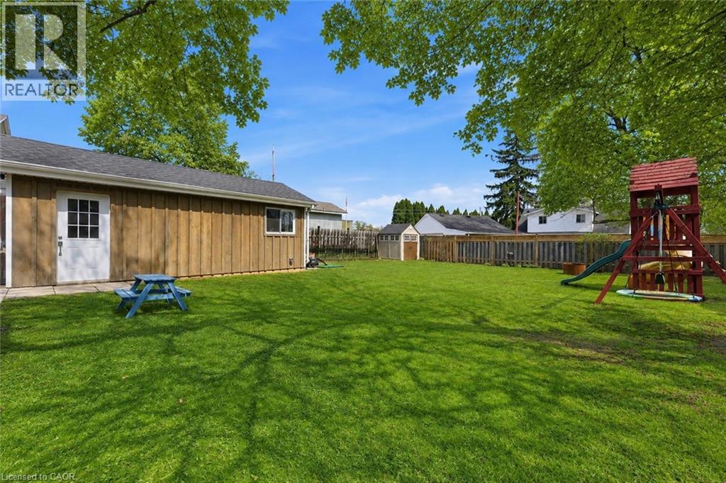 2074 Churchill Avenue, Burlington, Ontario  L7R 3T7 - Photo 34 - 40831559