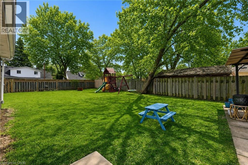 2074 Churchill Avenue, Burlington, Ontario  L7R 3T7 - Photo 35 - 40831559
