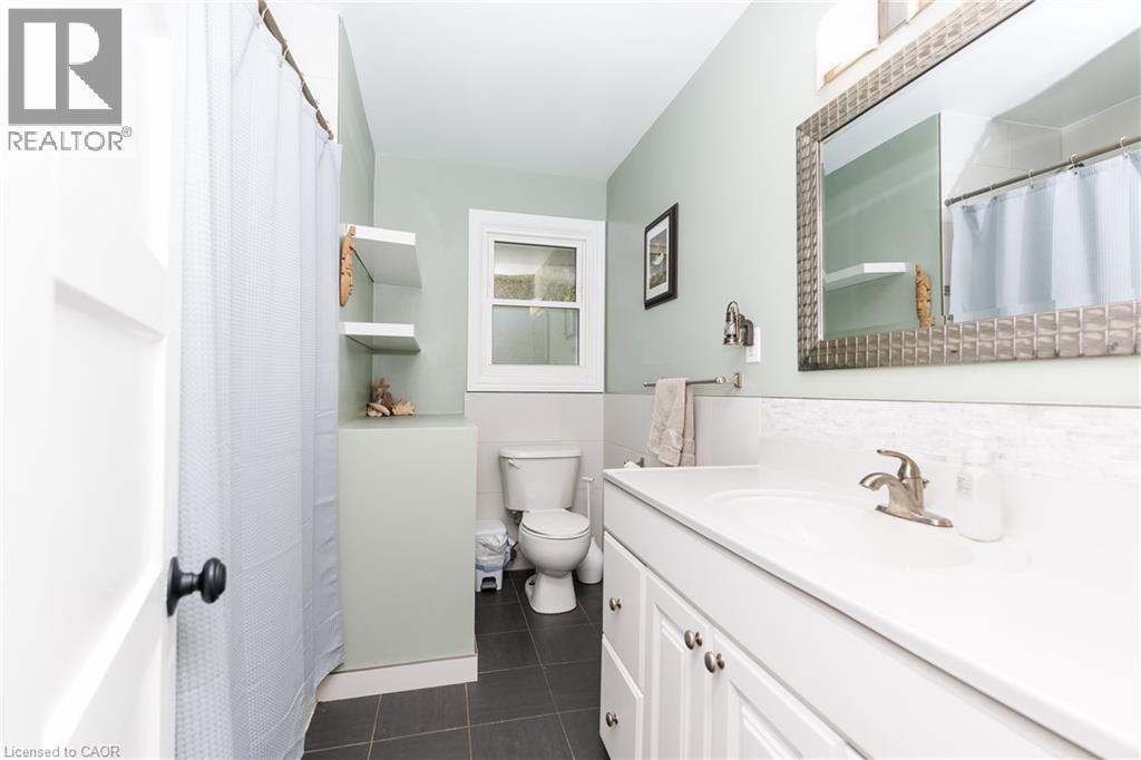 4036 Miller Avenue, Vineland, Ontario  L0R 2C0 - Photo 14 - 40831465