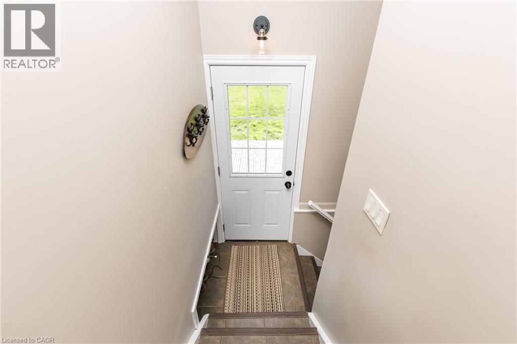 4036 Miller Avenue, Vineland, Ontario  L0R 2C0 - Photo 19 - 40831465
