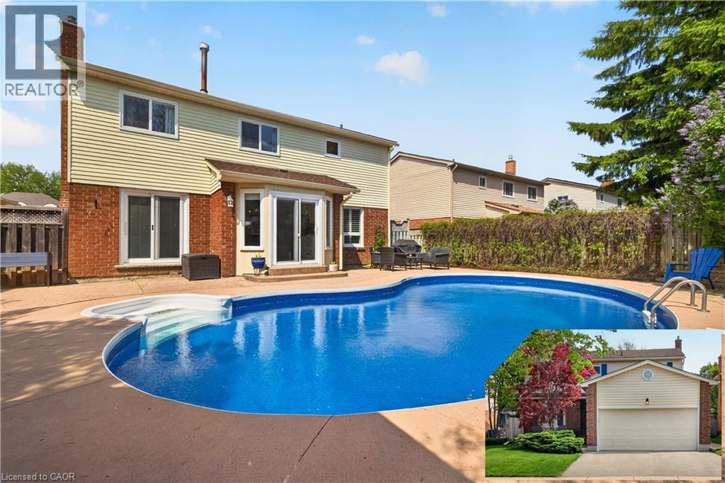 108 OLD FOREST Crescent, Kitchener, Ontario