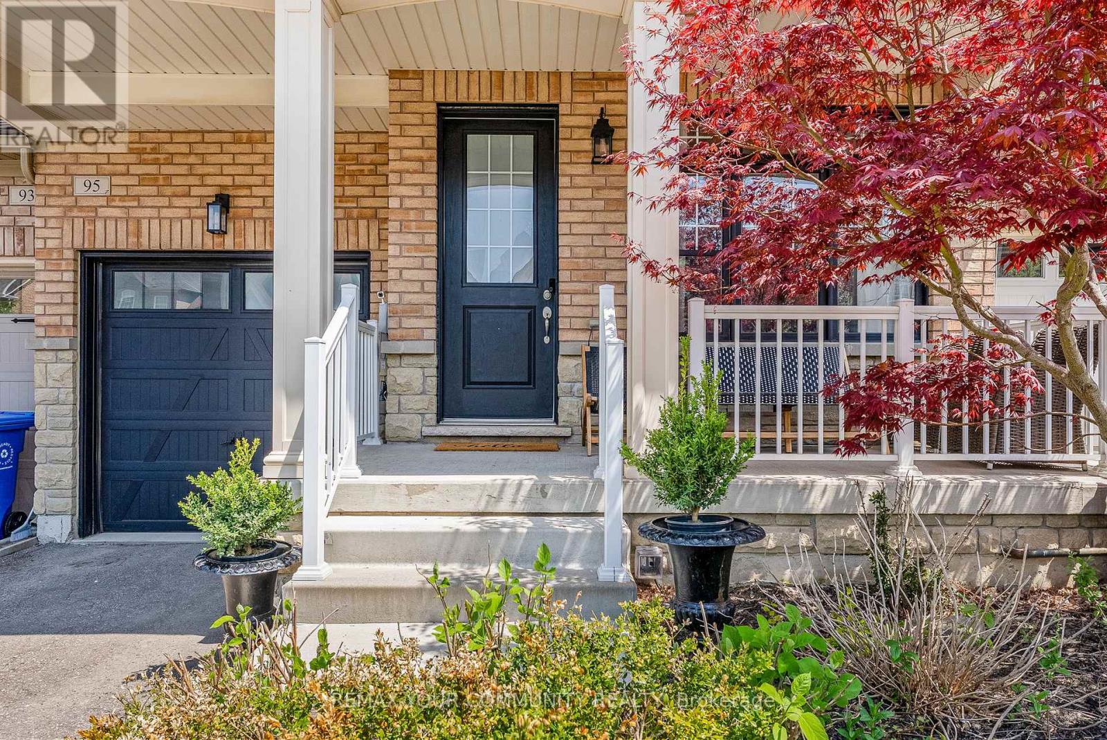 95 Alex Campbell Crescent, King, Ontario  L7B 1K9 - Photo 2 - N13149452