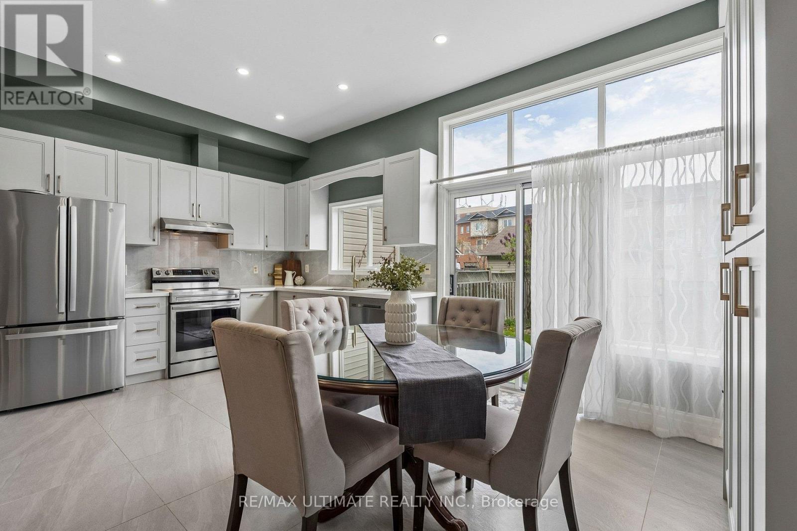 205 Walkerville Road, Markham, Ontario  L6B 1B9 - Photo 7 - N13149496