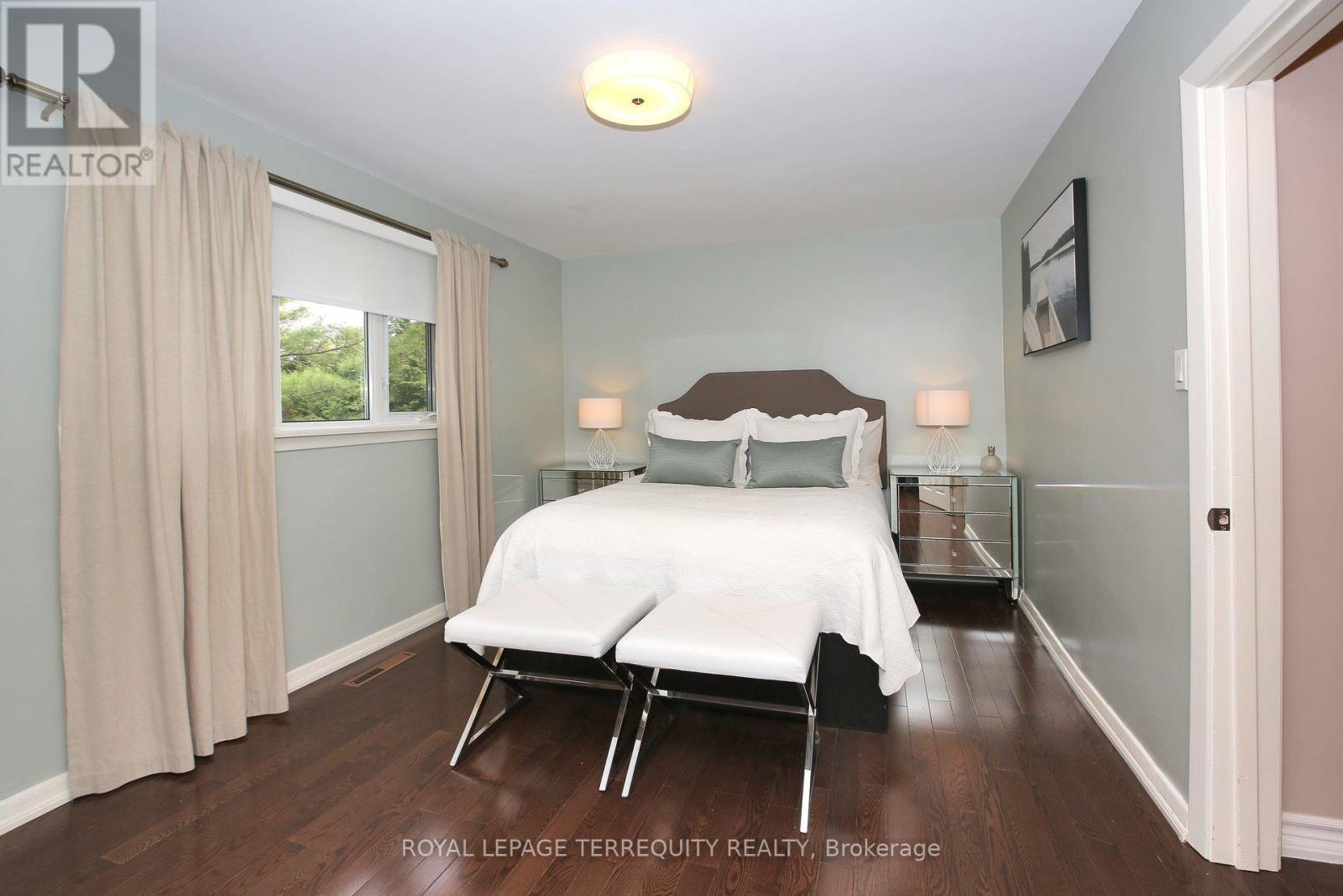 20 Paradise Avenue, Markham, Ontario  L3P 3B9 - Photo 15 - N13149518