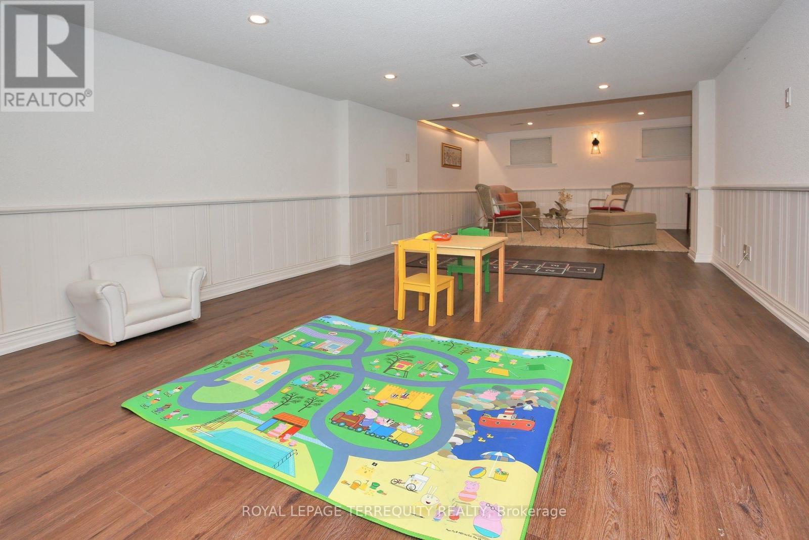 20 Paradise Avenue, Markham, Ontario  L3P 3B9 - Photo 20 - N13149518