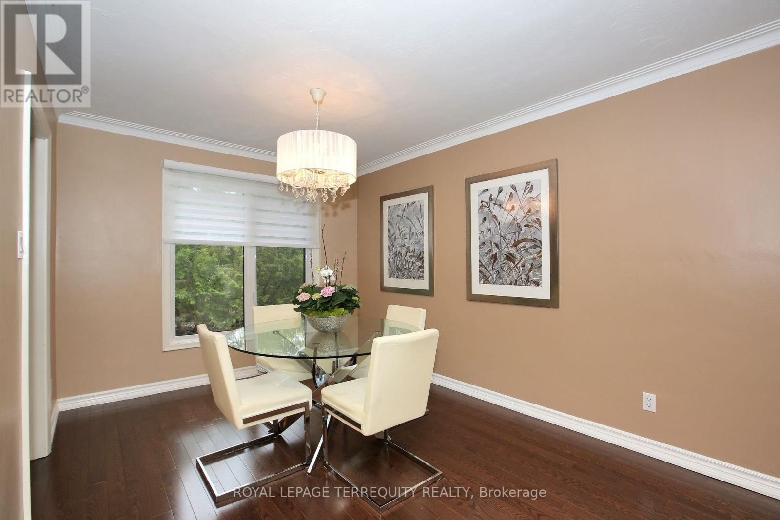 20 Paradise Avenue, Markham, Ontario  L3P 3B9 - Photo 8 - N13149518