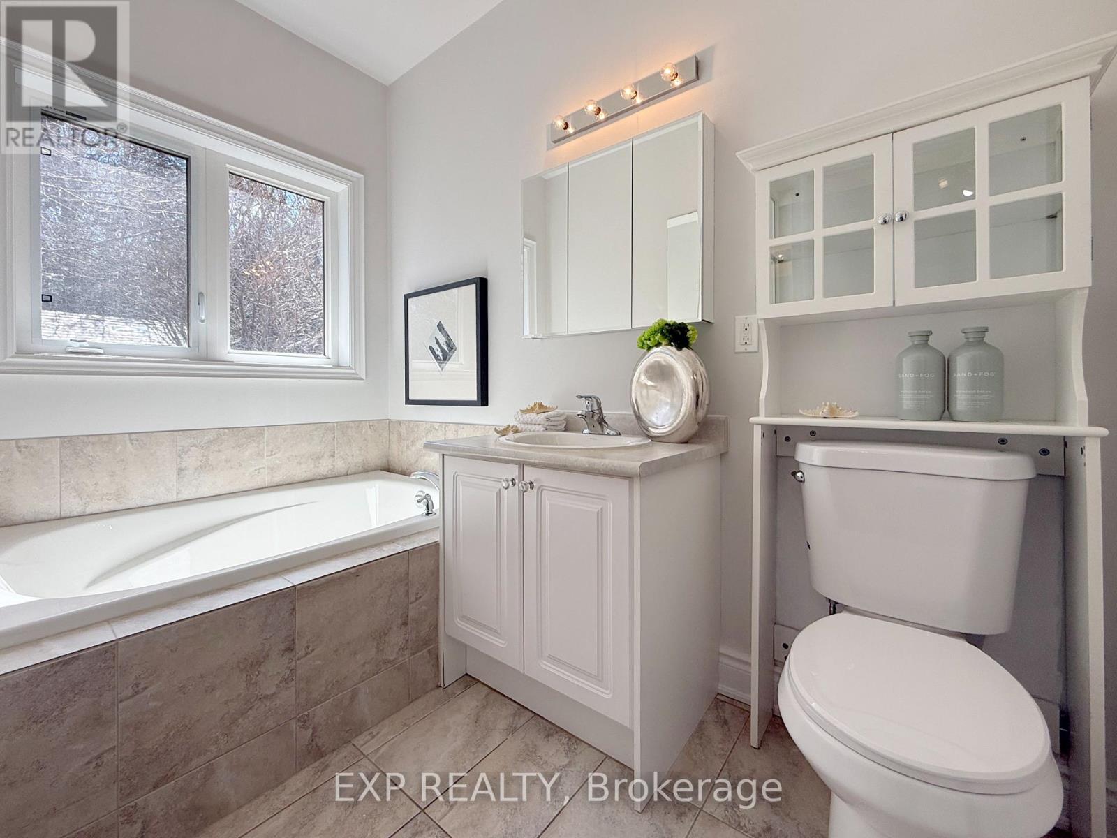 1082 Bob Scott Court, Newmarket, Ontario  L3X 3L7 - Photo 31 - N13149652