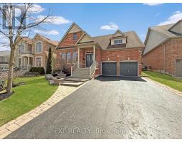 1082 BOB SCOTT COURT, Newmarket, Ontario