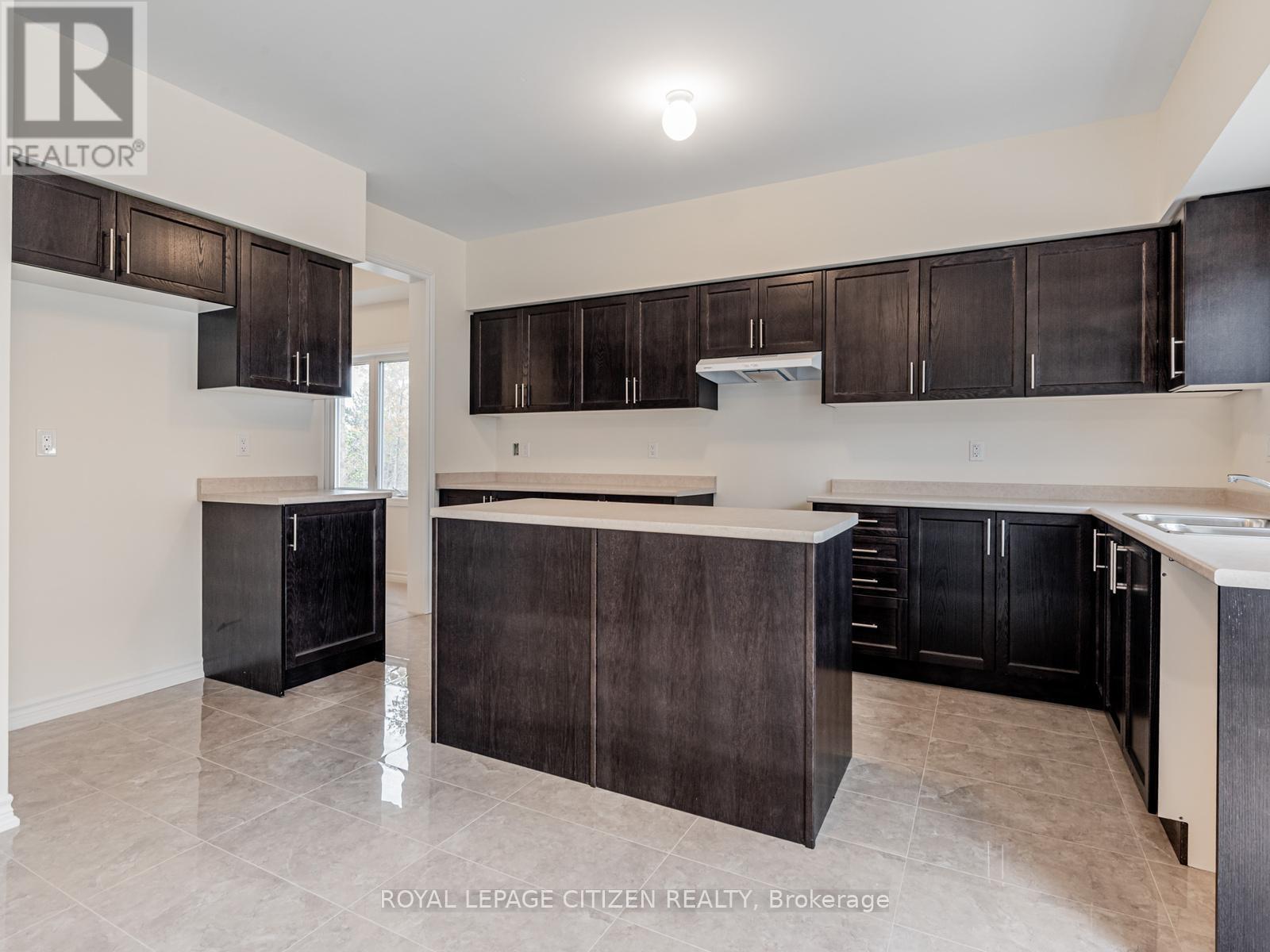 17 Heather Fullerton Road, Georgina, Ontario  L0E 1R0 - Photo 12 - N13149696