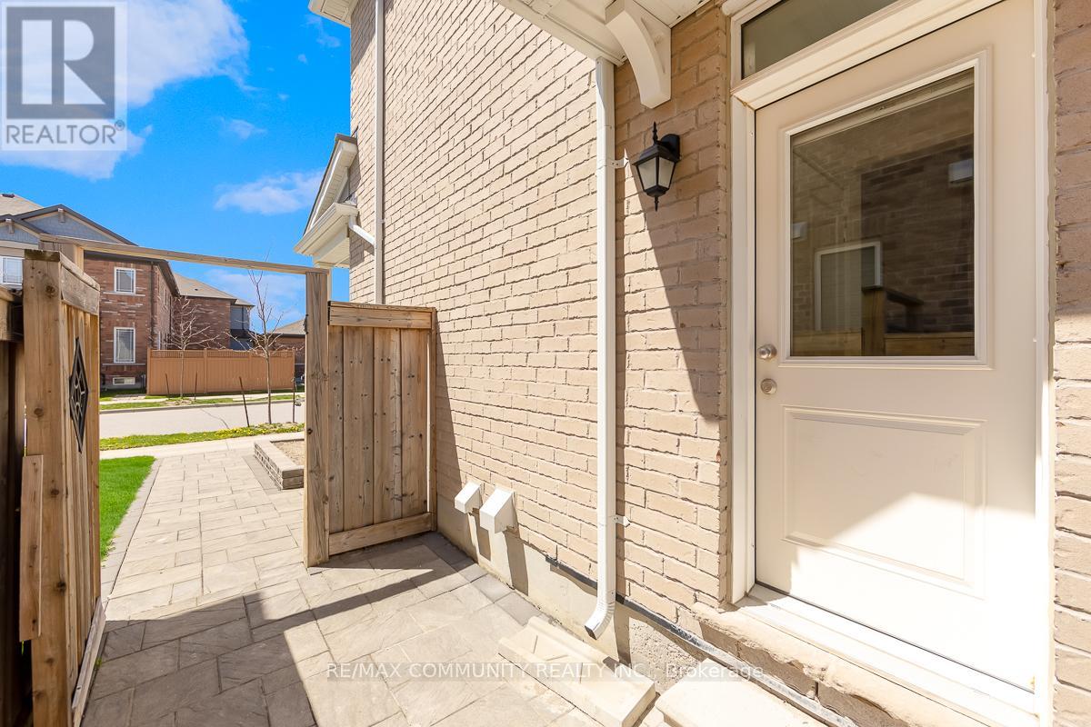 99 Cornwall Drive, Markham, Ontario  L6B 0Y5 - Photo 21 - N13149712