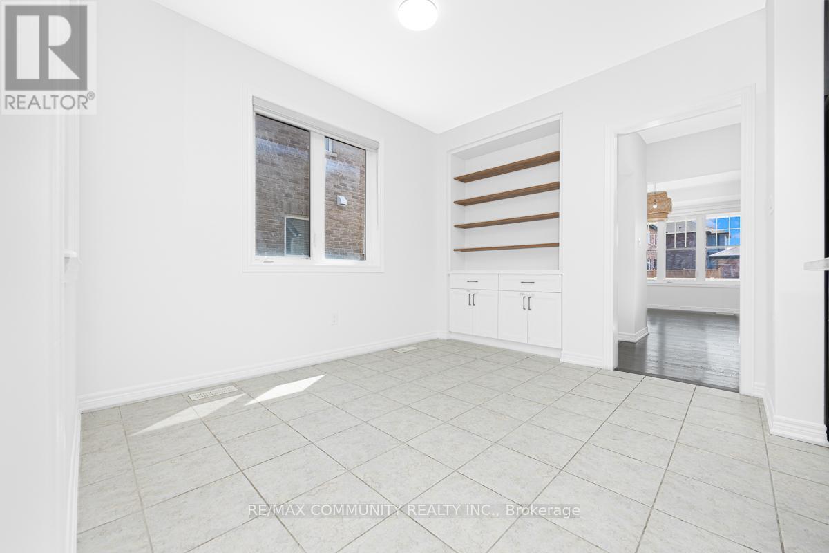 99 Cornwall Drive, Markham, Ontario  L6B 0Y5 - Photo 7 - N13149712
