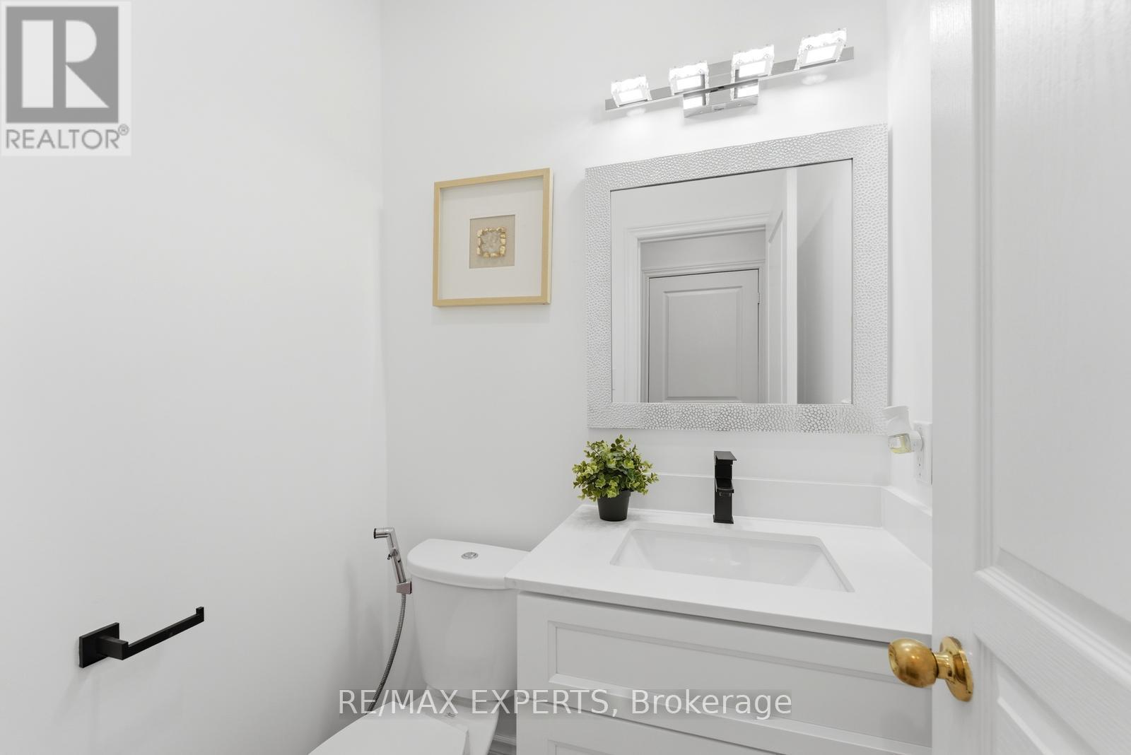 9 Port Arthur Crescent, Richmond Hill, Ontario  L4E 1B5 - Photo 15 - N13149752