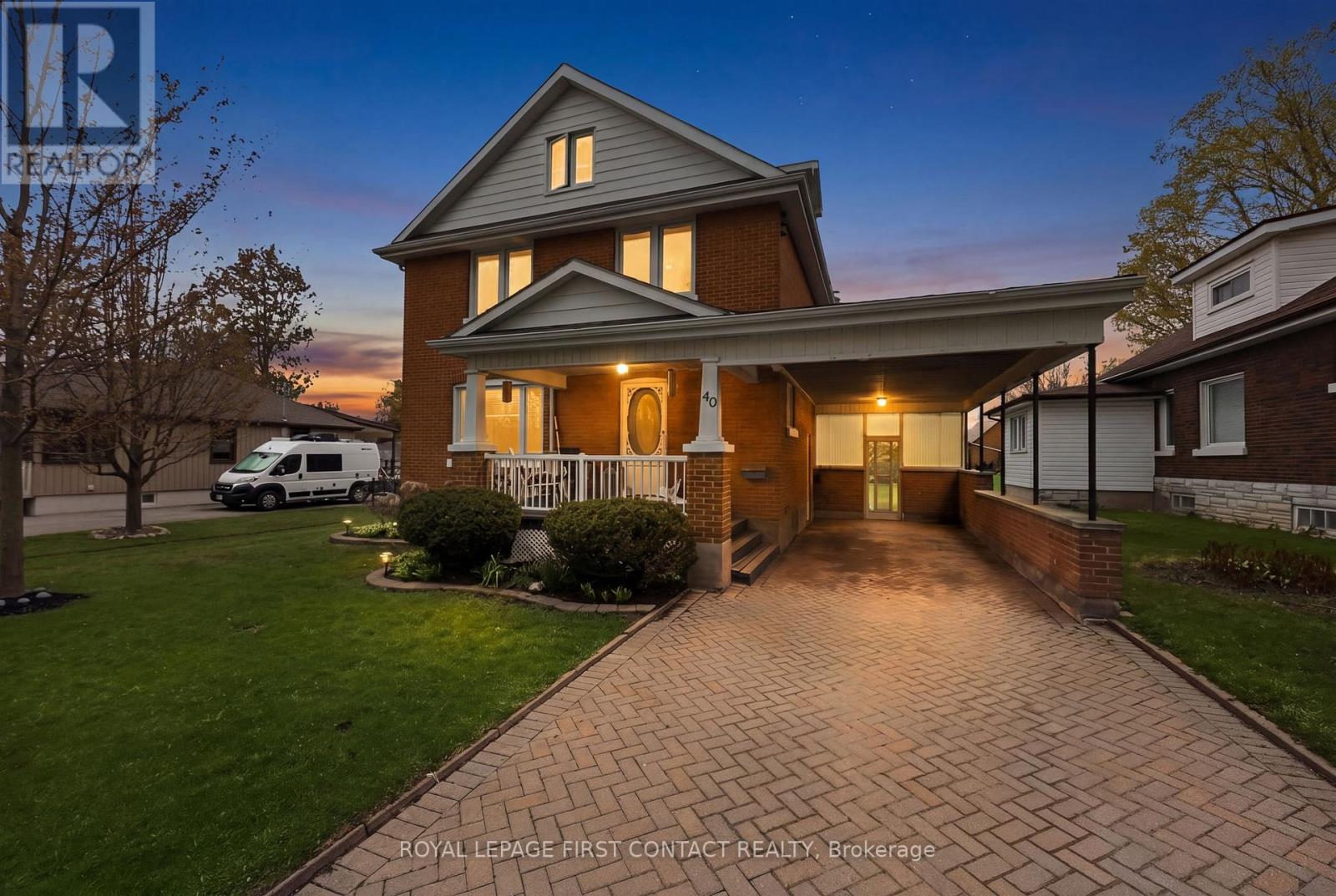 40 Stone Street, Springwater, Ontario L0L 1P0 - Photo 1 - S13145994