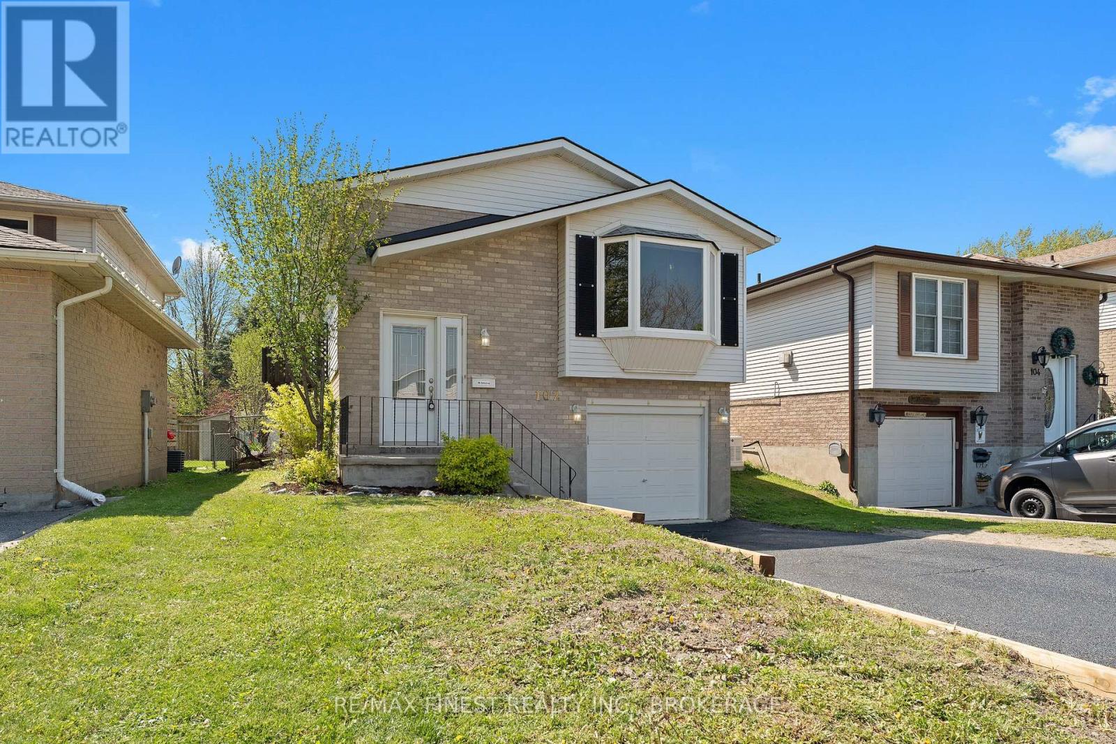 102 Grenadier Drive, Kingston, Ontario  K7K 6E9 - Photo 2 - X13149920
