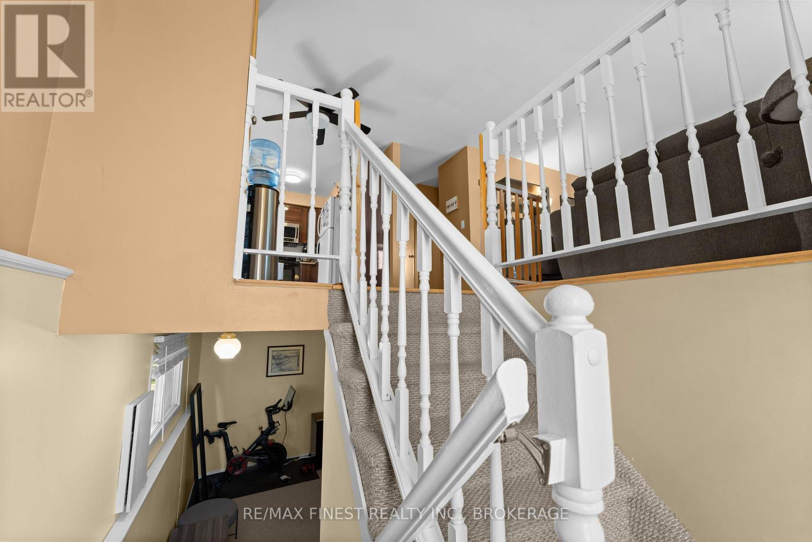 102 Grenadier Drive, Kingston, Ontario  K7K 6E9 - Photo 3 - X13149920