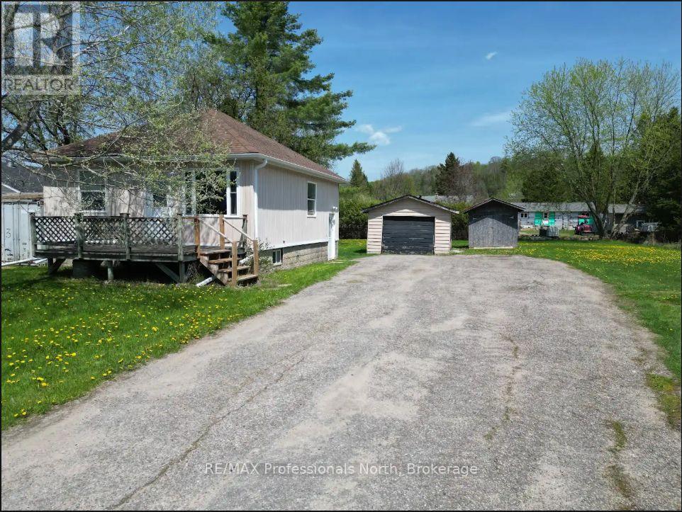 14 Chandos Street, Minden Hills, Ontario  K0M 2K0 - Photo 24 - X13149882