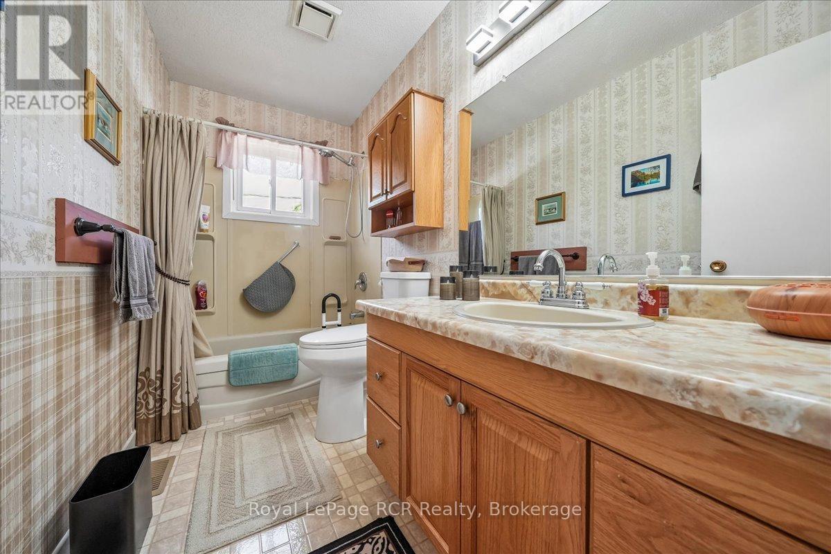 28 Centennial Ht Court, Meaford, Ontario  N4L 1E5 - Photo 26 - X13149970