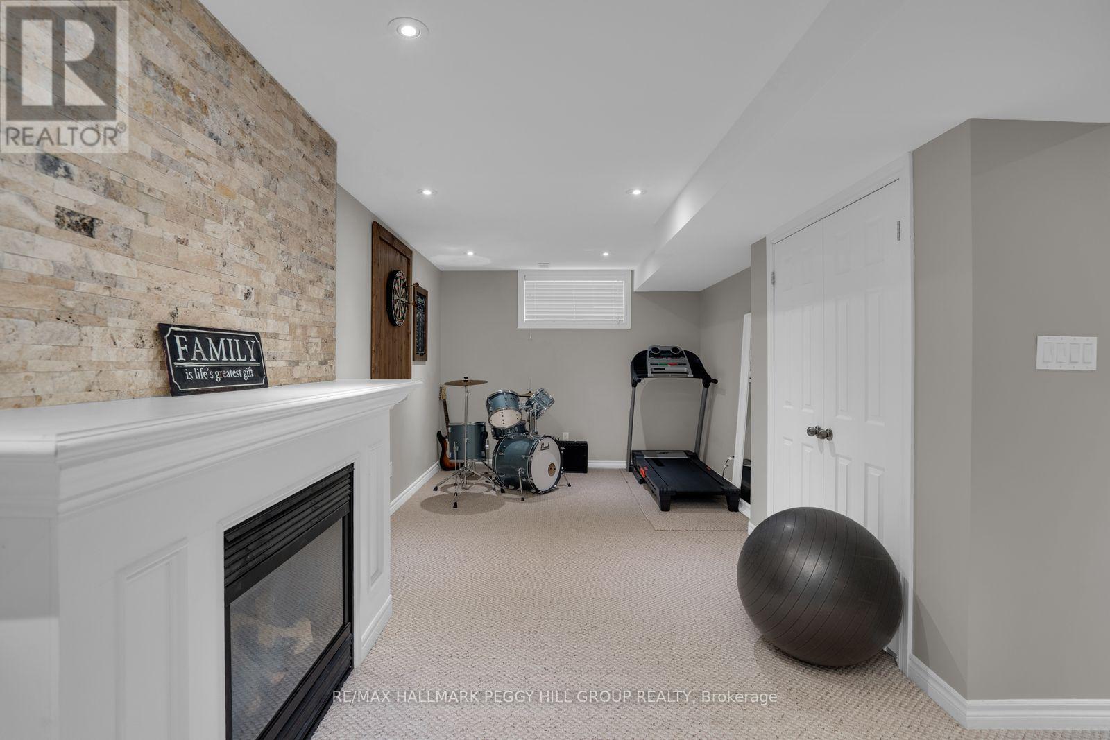 7 Bentley Crescent, Barrie (0 West), Ontario  L4N 0Z1 - Photo 16 - S13149524