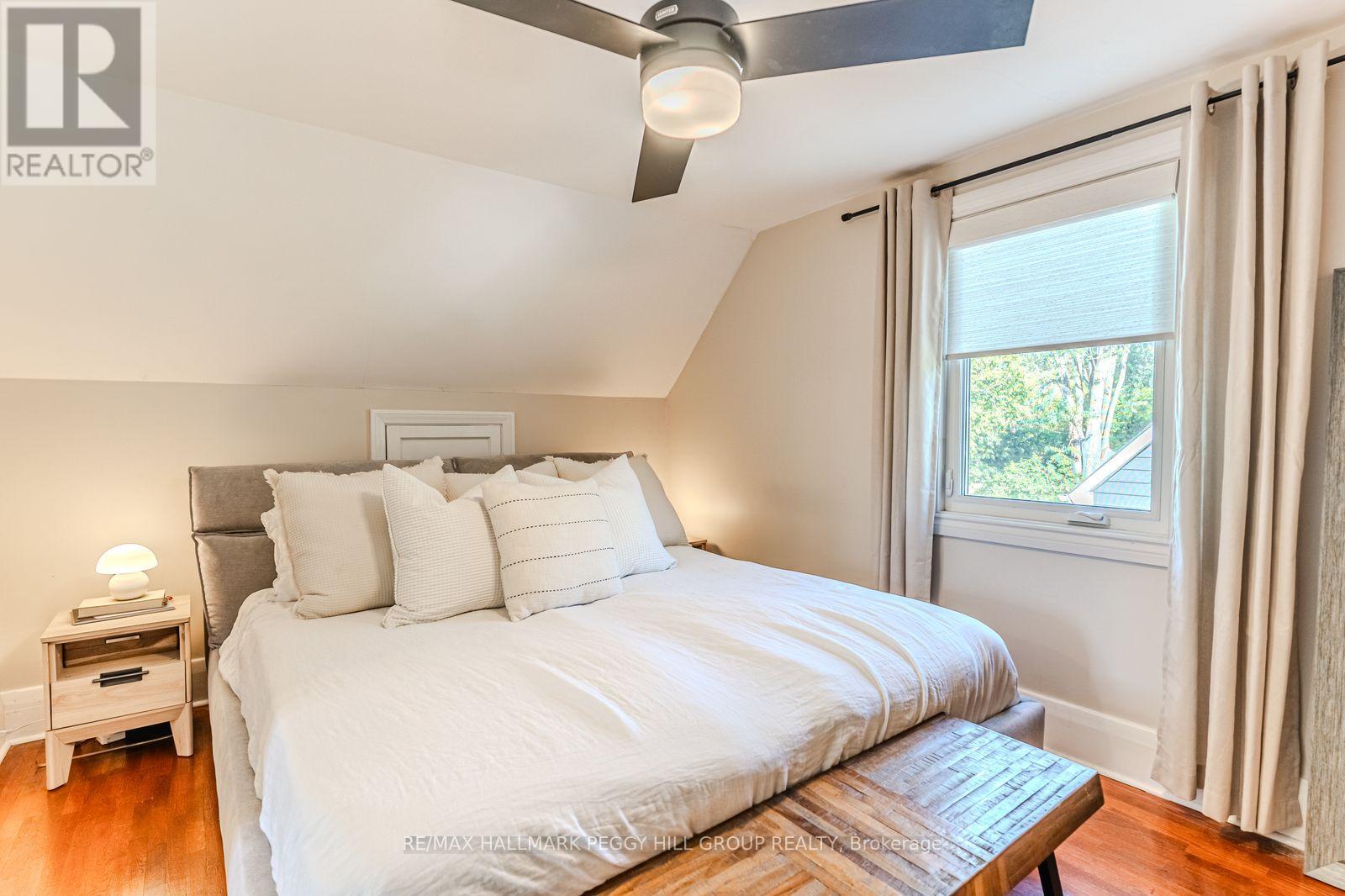 10 Holgate Street, Barrie (Allandale), Ontario  L4N 2T5 - Photo 7 - S13149808