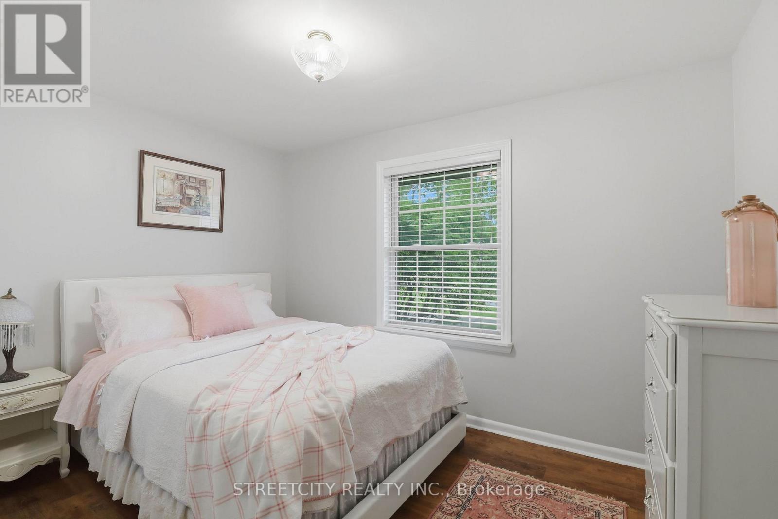 4 Briarhill Place, London East, Ontario  N5Y 1P7 - Photo 13 - X13149912
