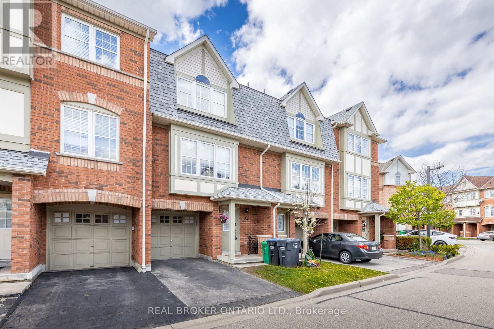 84 - 3030 Breakwater Court, Mississauga, Ontario L5B 4N7 - Photo 2 - W13142958