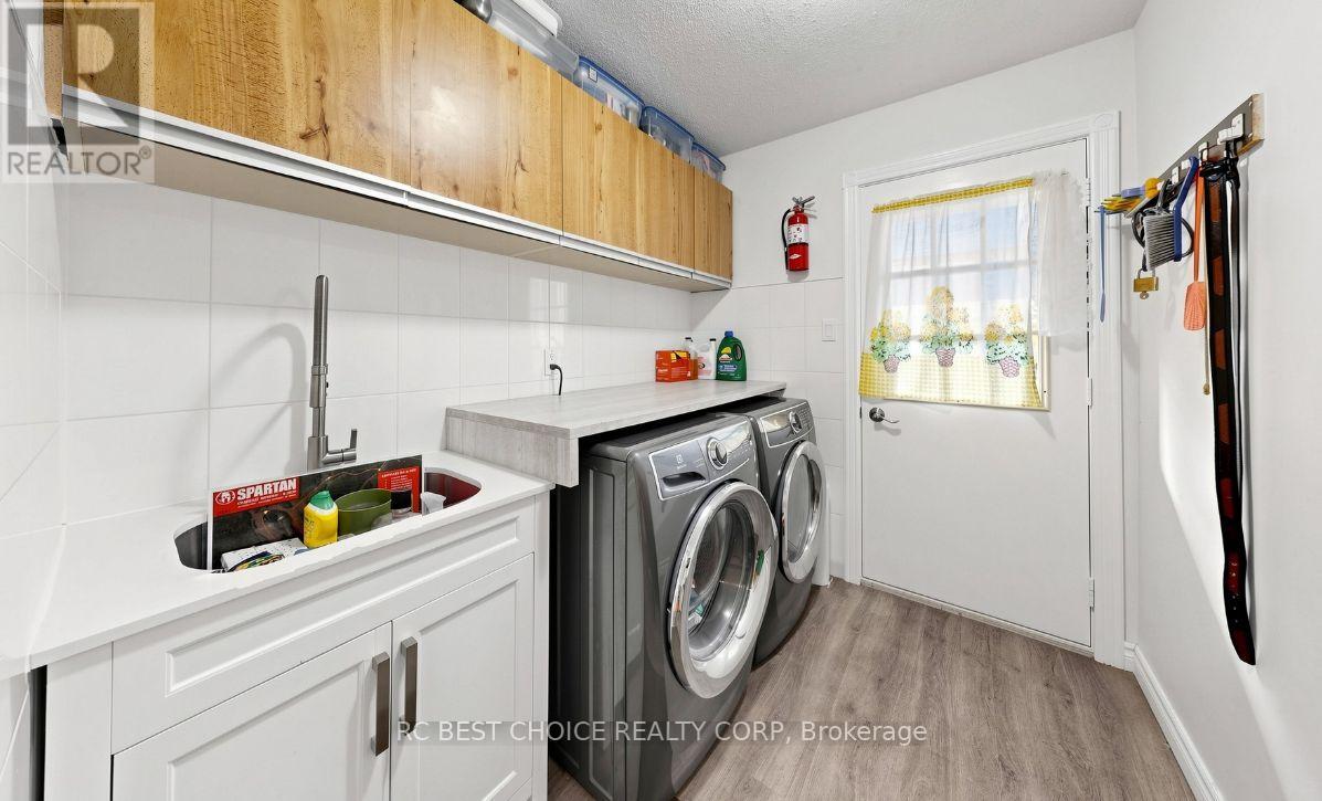 515 London Road, Newmarket, Ontario  L3Y 6E4 - Photo 23 - N13107298