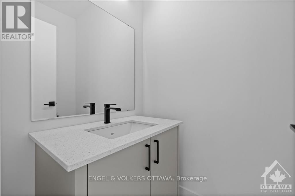 H - 1260 Marenger Street, Ottawa, Ontario  K1C 1S2 - Photo 14 - X13149934