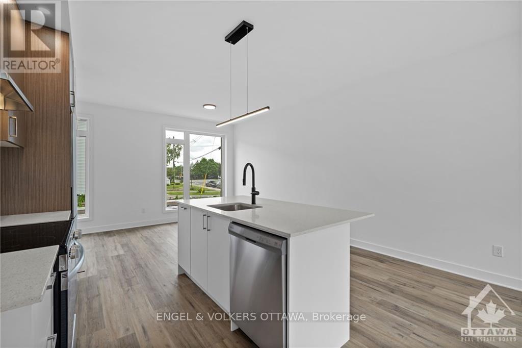 H - 1260 Marenger Street, Ottawa, Ontario  K1C 1S2 - Photo 8 - X13149934