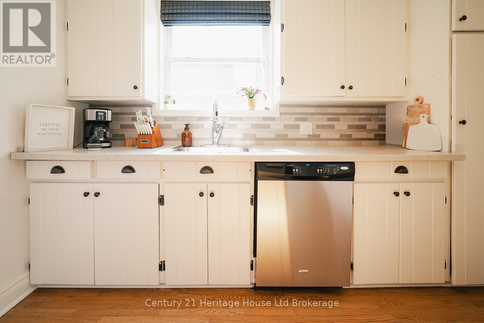 758 Wilton Crescent, Woodstock, Ontario N4S 7H3 - Photo 11 - X13149894