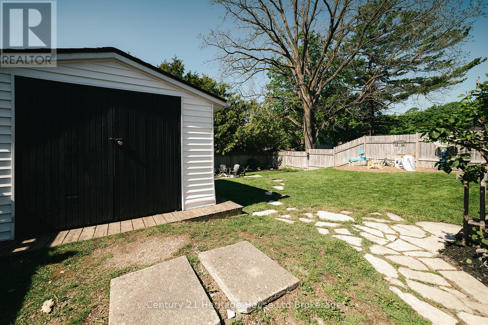 758 Wilton Crescent, Woodstock, Ontario N4S 7H3 - Photo 37 - X13149894