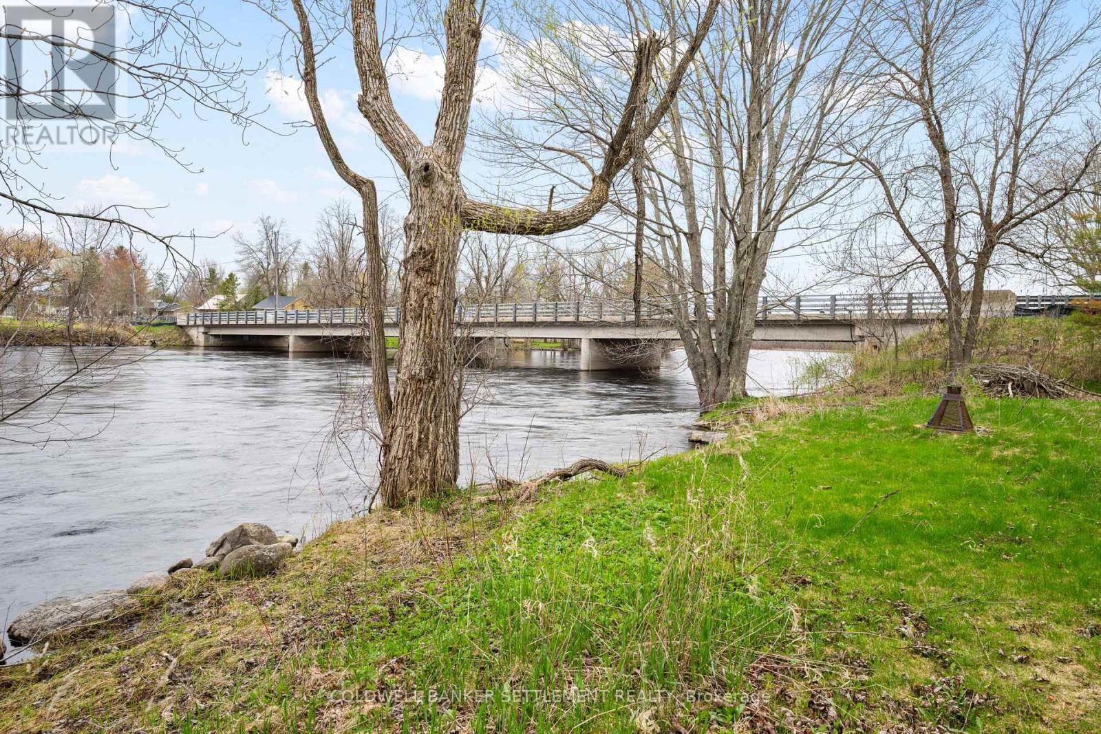 275 Mill Street, Drummond/north Elmsley, Ontario  K0G 1K0 - Photo 5 - X13150004
