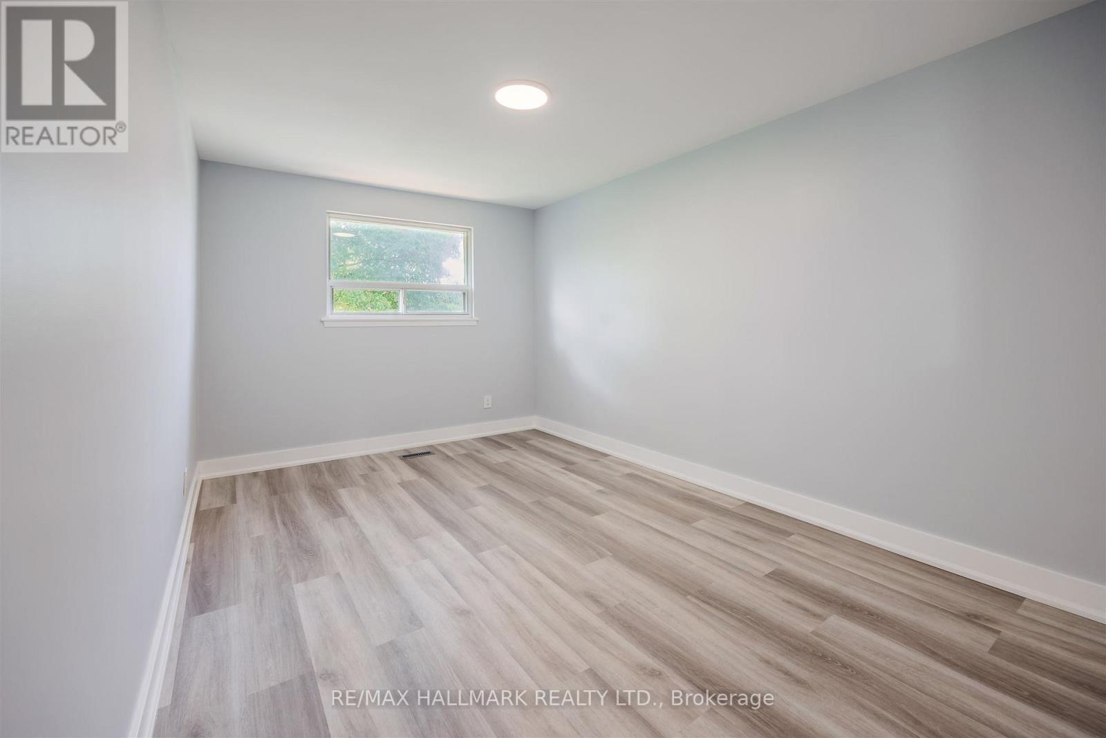 2126 Pashak Court, Mississauga, Ontario L5A 1H7 - Photo 21 - W13149446