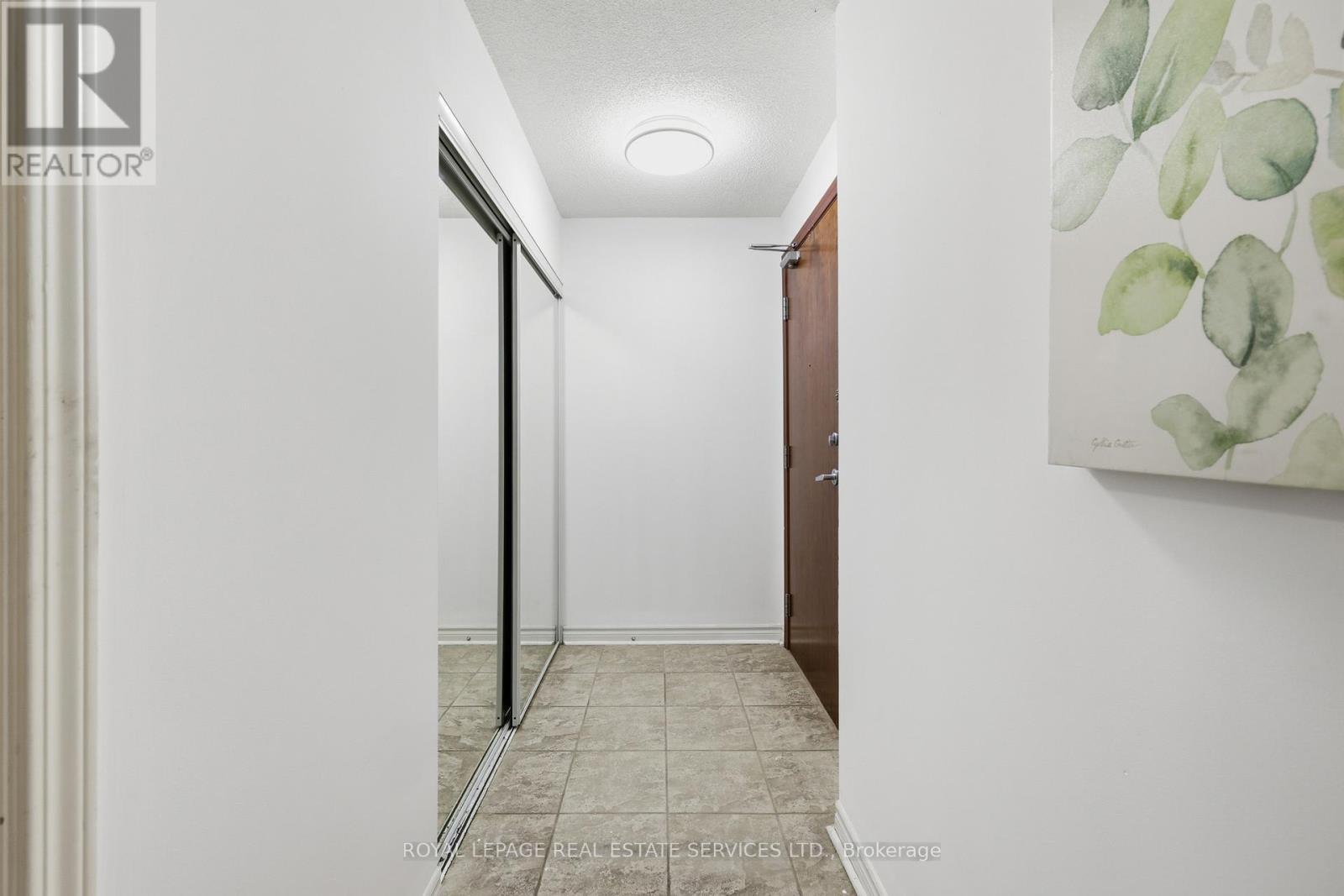 808 - 4090 Living Arts Drive, Mississauga, Ontario  L5B 4M8 - Photo 3 - W13149492