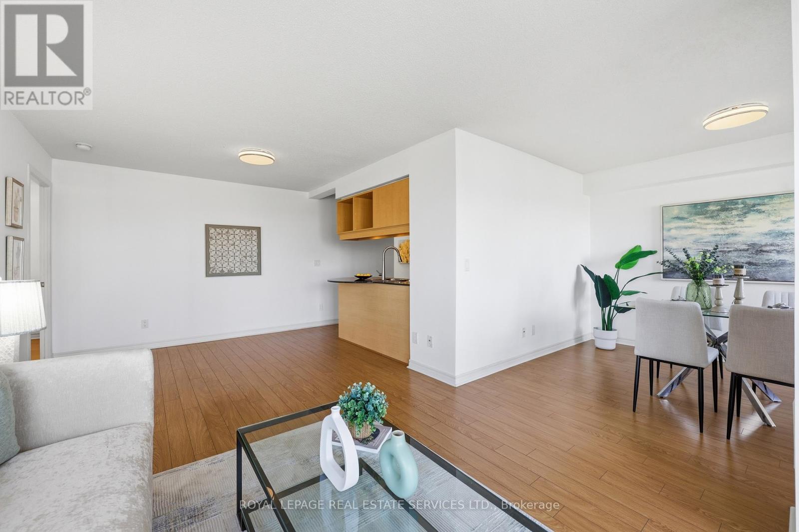 808 - 4090 Living Arts Drive, Mississauga, Ontario  L5B 4M8 - Photo 6 - W13149492