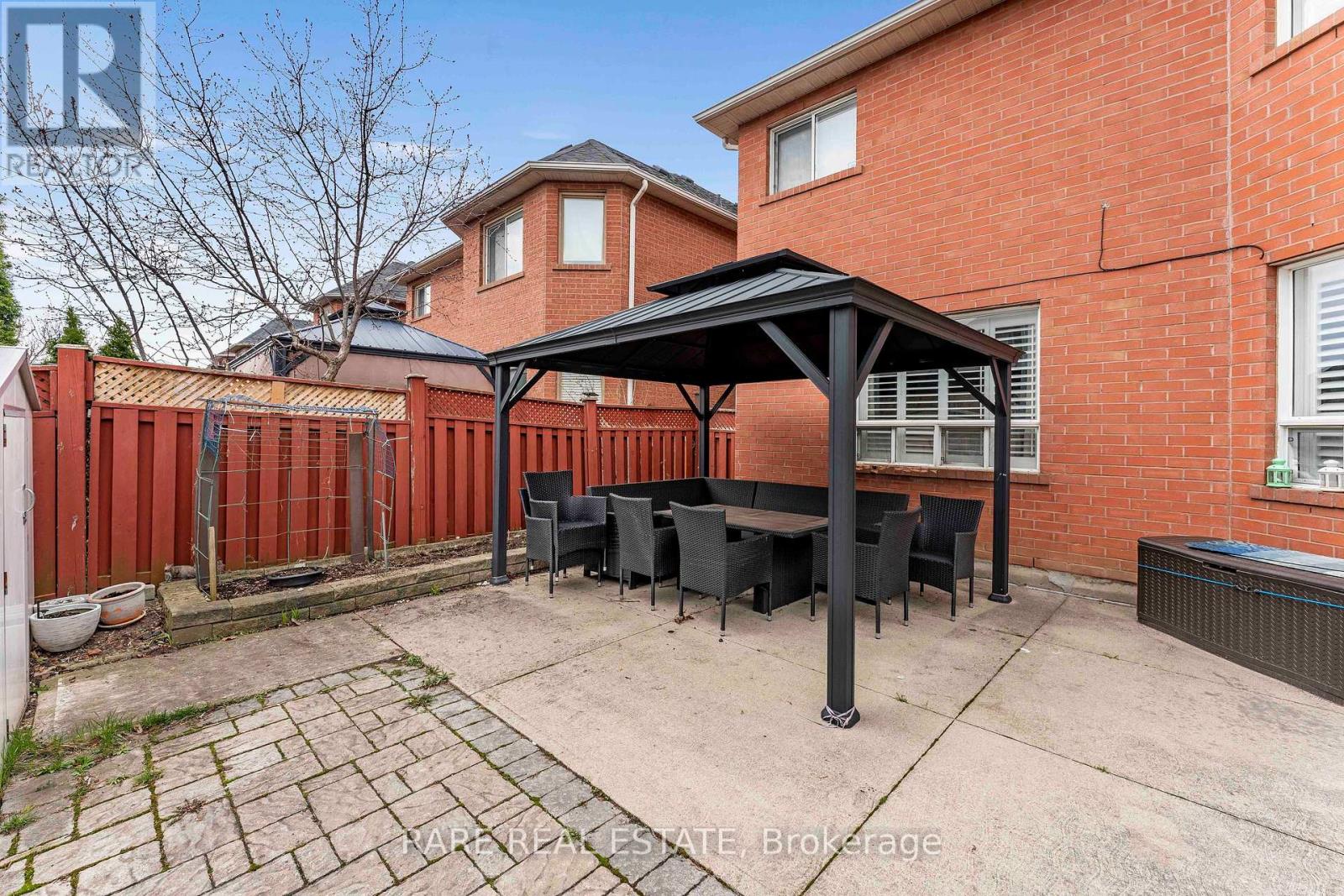 33 Southbend Drive, Brampton, Ontario  L7A 1K5 - Photo 49 - W13149512