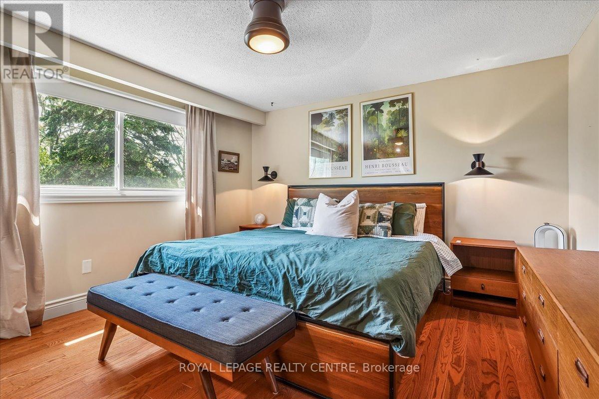 3332 Chokecherry Crescent, Mississauga, Ontario  L5L 1A9 - Photo 19 - W13149556
