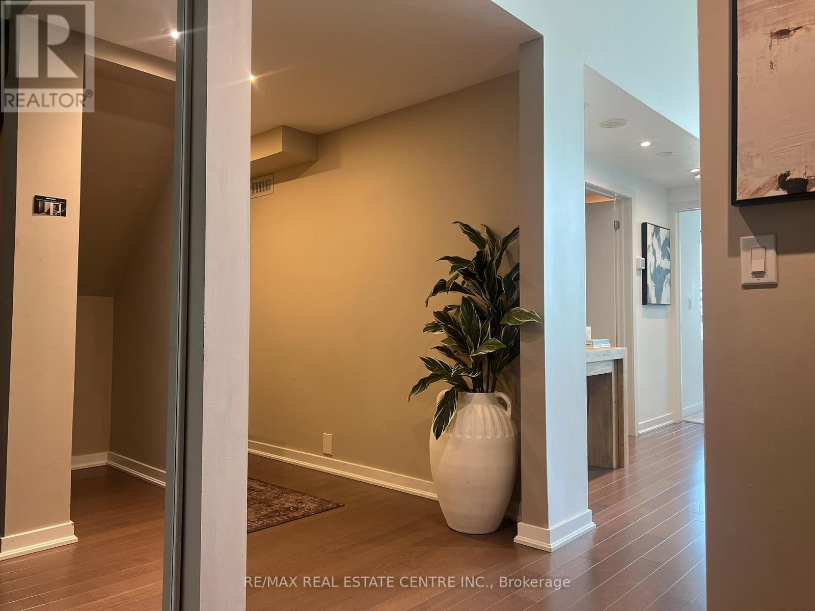 803 - 2 Fieldway Road, Toronto, Ontario  M8Z 3L2 - Photo 7 - W13149566