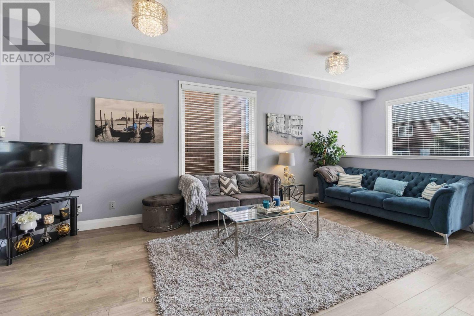 3872 Skyview Street, Mississauga, Ontario  L5M 8A1 - Photo 6 - W13149570