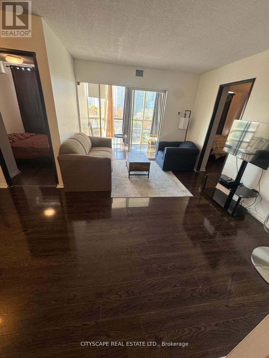 706 - 285 Enfield Place, Mississauga, Ontario  L5B 3Y6 - Photo 5 - W13149628