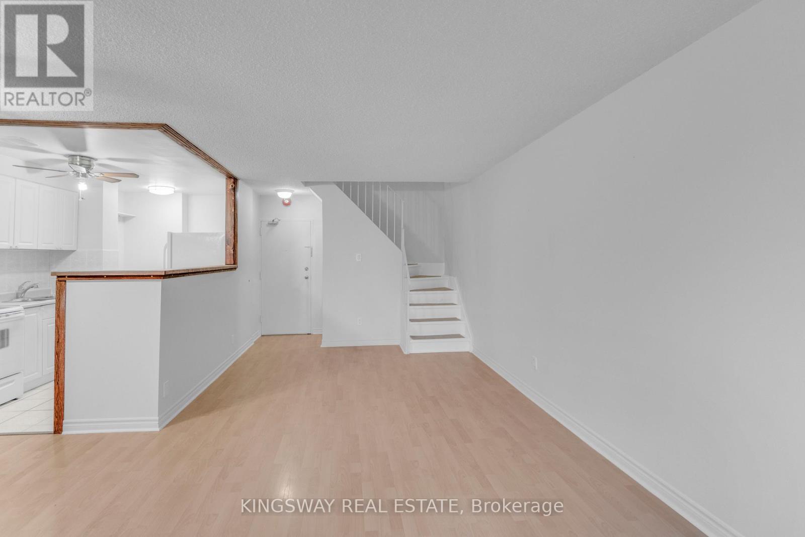 347 - 1395 Williamsport Drive, Mississauga, Ontario  L4X 2T4 - Photo 11 - W13149660
