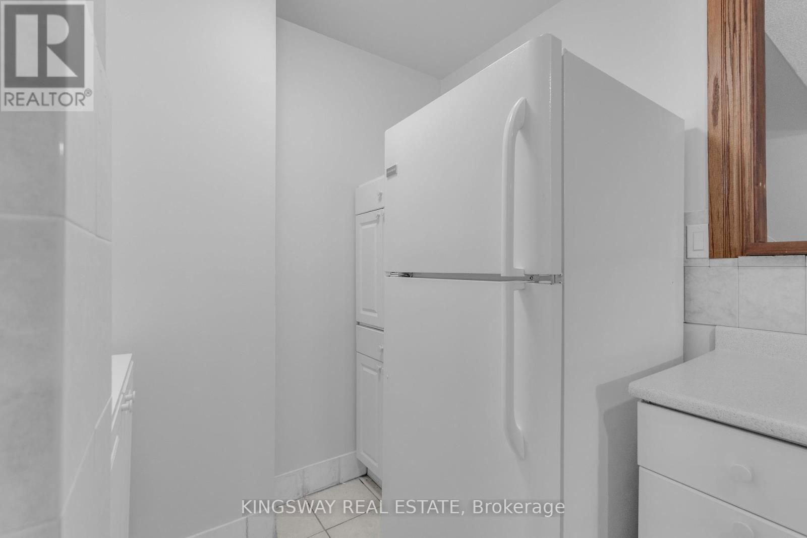 347 - 1395 Williamsport Drive, Mississauga, Ontario  L4X 2T4 - Photo 18 - W13149660