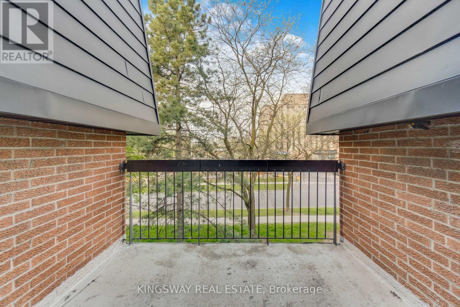 347 - 1395 Williamsport Drive, Mississauga, Ontario  L4X 2T4 - Photo 26 - W13149660